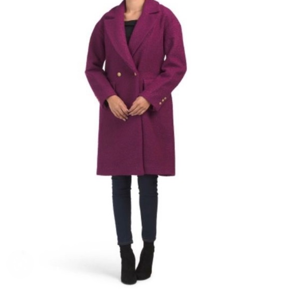 BCBGMaxAzria Jackets & Blazers - New BCBGMAXAZRIA boucle double breasted coat